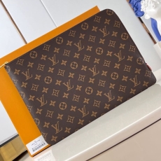 LV Clutch Bags